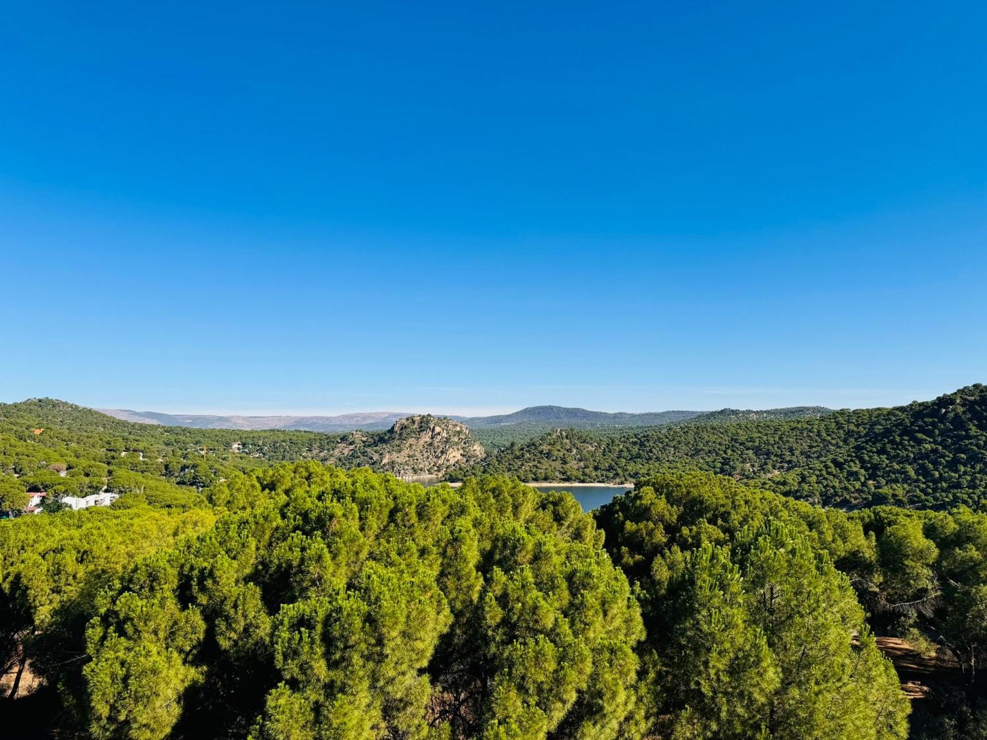 Acogedor Apartamento Con Bellas Vistas Al Embalse San Martin de Valdeiglesias Bagian luar foto